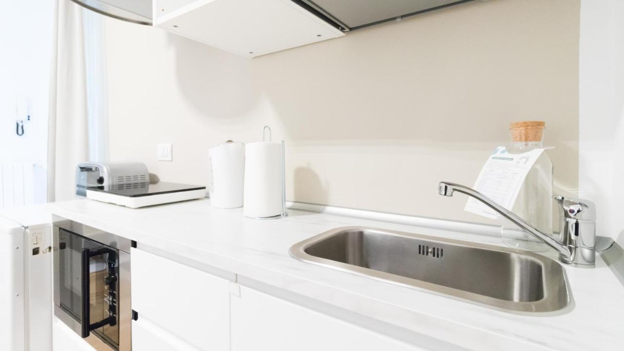 Italianway-De Cristoforis 5 Apartment Milan Bagian luar foto